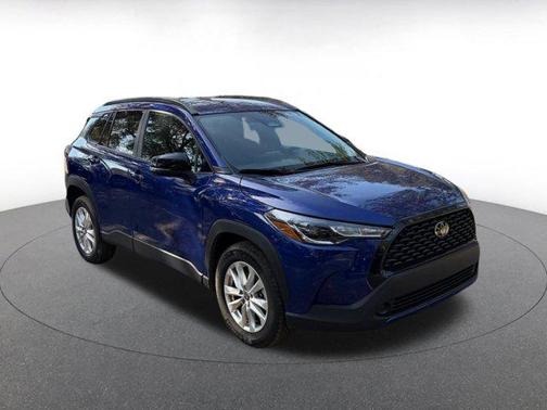 2025 Toyota Corolla Cross LE