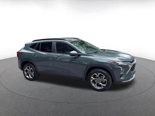 Cypress Gray 2025 Chevrolet Trax LT
