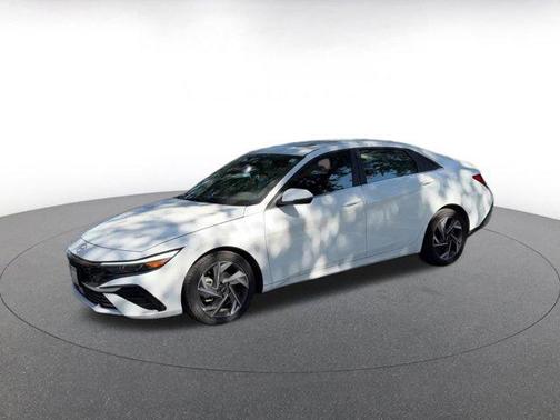 2025 Hyundai ELANTRA HEV Limited