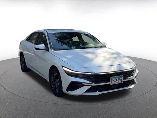 2025 Hyundai ELANTRA HEV Limited