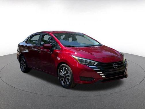 Scarlet Ember Tintcoat 2025 Nissan Versa 1.6 SV