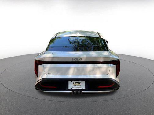 Snow White Pearl 2025 Kia K4 LXS