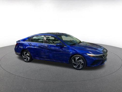 2025 Hyundai ELANTRA HEV Limited