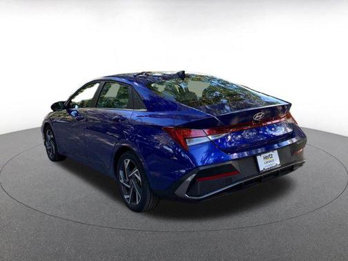 2025 Hyundai ELANTRA HEV Limited