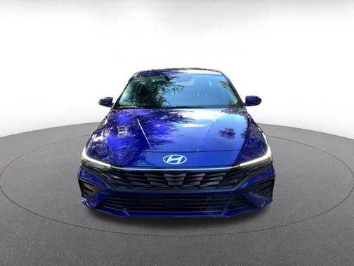 2025 Hyundai ELANTRA HEV Limited