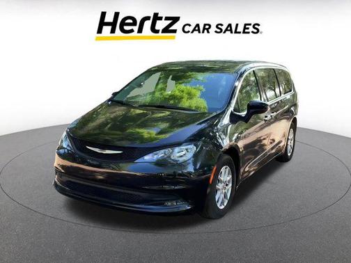 2024 Chrysler Voyager LX