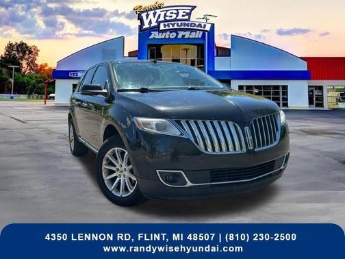 TUXEDO BLACK METALLIC 2013 Lincoln MKX Base