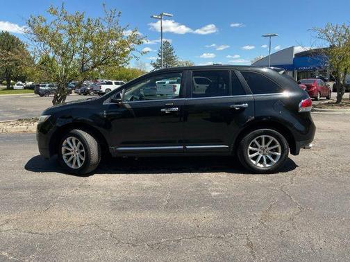 TUXEDO BLACK METALLIC 2013 Lincoln MKX Base