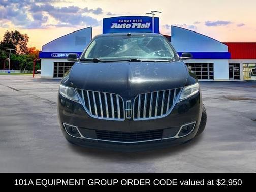 TUXEDO BLACK METALLIC 2013 Lincoln MKX Base