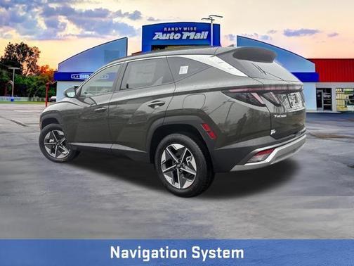 2026 Hyundai TUCSON SEL Premium