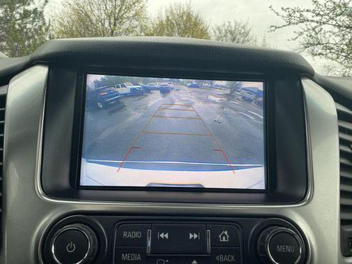 White 2018 Chevrolet Suburban Premier