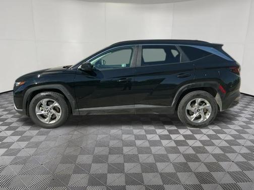 Black Pearl 2024 Hyundai TUCSON SEL