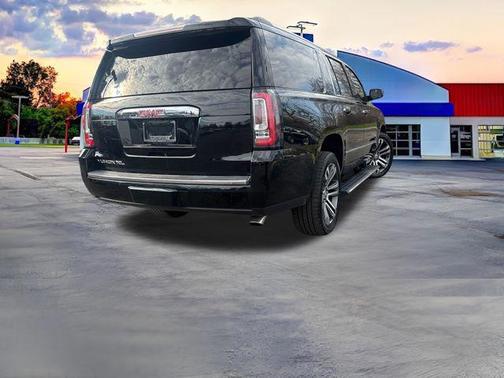 Onyx Black 2018 GMC Yukon XL Denali