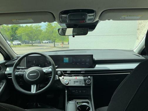 Onyx Black 2024 Hyundai SONATA SEL