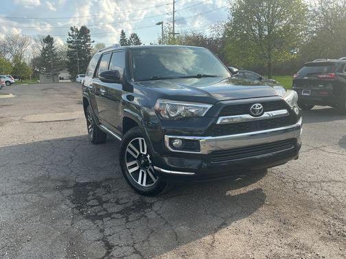 Midnight Black Metallic 2016 Toyota 4Runner Limited