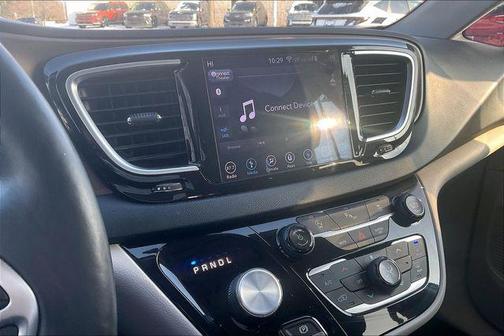 2018 Chrysler Pacifica Touring-L Plus