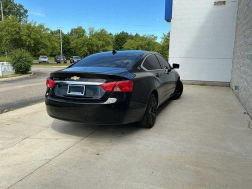 Black 2018 Chevrolet Impala 1LS