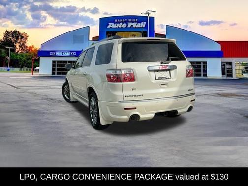 White Diamond Tricoat 2011 GMC Acadia Denali