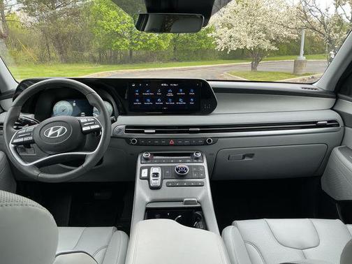 Moonlight Cloud 2025 Hyundai PALISADE SEL Premium