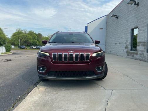 Velvet Red Pearlcoat 2019 Jeep Cherokee Limited