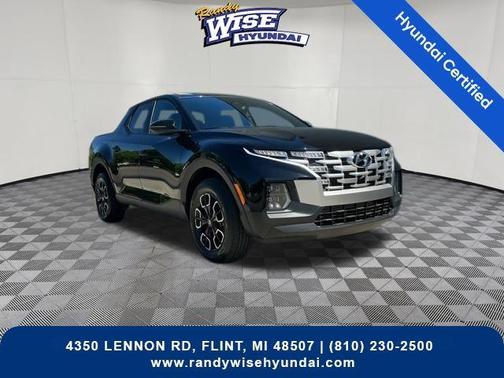 Phantom Black 2024 Hyundai SANTA CRUZ SEL