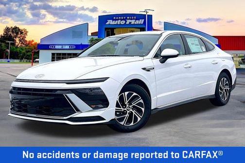 2026 Hyundai SONATA Hybrid Base