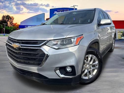2018 Chevrolet Traverse LT Cloth