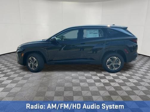 Ash Black 2026 Hyundai TUCSON Hybrid Blue SE
