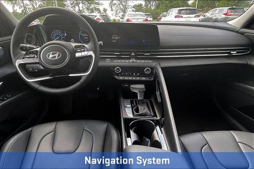 2025 Hyundai ELANTRA HEV Limited