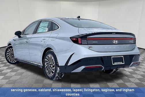 Aero Silver 2026 Hyundai SONATA Hybrid SE