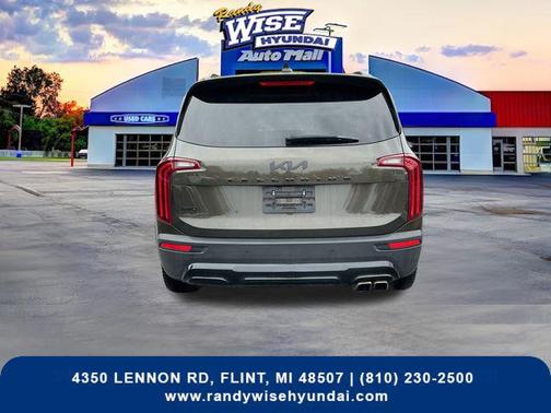 Dark Moss 2022 Kia Telluride EX