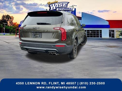 Dark Moss 2022 Kia Telluride EX