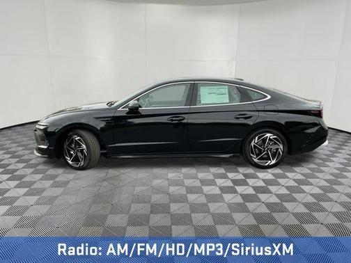 Abyss Black 2026 Hyundai SONATA SEL