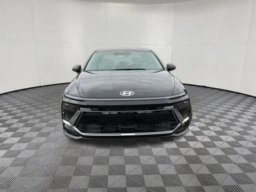 Abyss Black 2026 Hyundai SONATA SEL