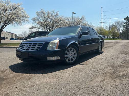 Blue 2009 Cadillac DTS Base