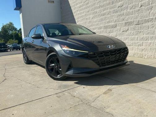 Portofino Gray 2022 Hyundai ELANTRA SEL