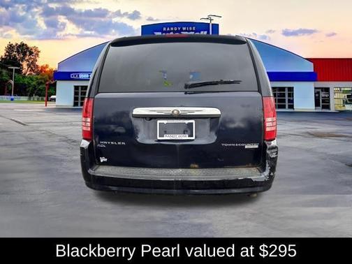 2010 Chrysler Town & Country Touring