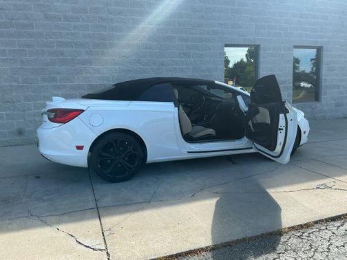 Summit White 2016 Buick Cascada Premium