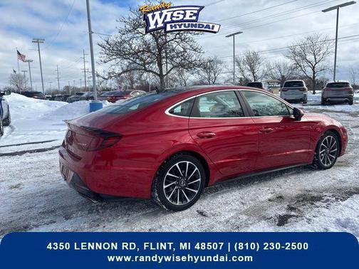 2020 Hyundai SONATA Limited