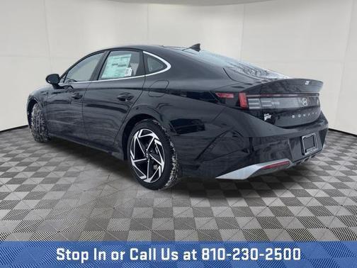Abyss Black 2026 Hyundai SONATA SEL