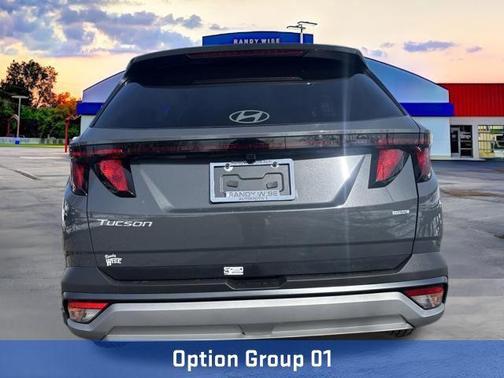 2026 Hyundai TUCSON SEL