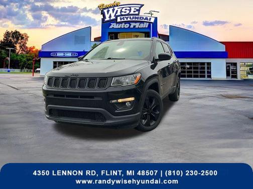 Diamond Black Crystal Pearlcoat 2019 Jeep Compass Latitude