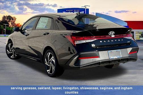 2025 Hyundai ELANTRA HEV SEL Sport