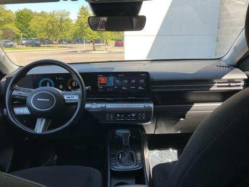 Ecotronic Gray Pearl 2025 Hyundai KONA SEL