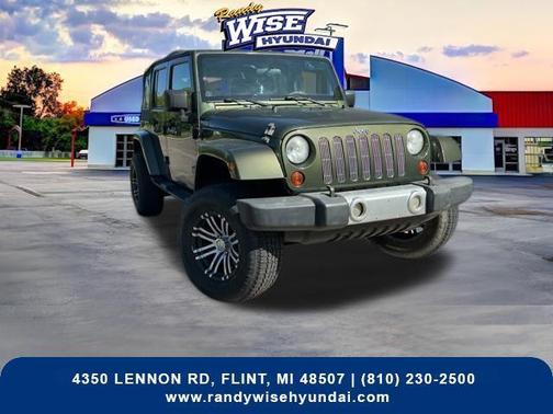 Jeep Green Metallic Clearcoat/Khaki Hard Top 2009 Jeep Wrangler Unlimited Sahara