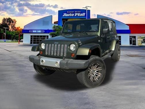 Jeep Green Metallic Clearcoat/Khaki Hard Top 2009 Jeep Wrangler Unlimited Sahara