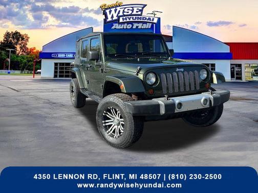 Jeep Green Metallic Clearcoat/Khaki Hard Top 2009 Jeep Wrangler Unlimited Sahara