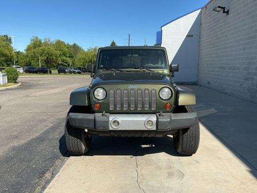 Jeep Green Metallic Clearcoat/Khaki Hard Top 2009 Jeep Wrangler Unlimited Sahara