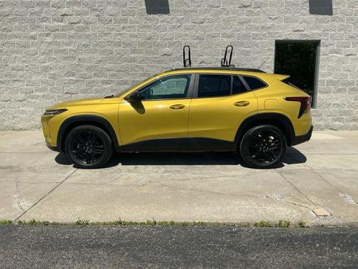 Nitro Yellow Metallic 2024 Chevrolet Trax FWD ACTIV