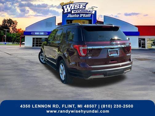 BURGUNDY VELVET MET TINT CC 2019 Ford Explorer XLT